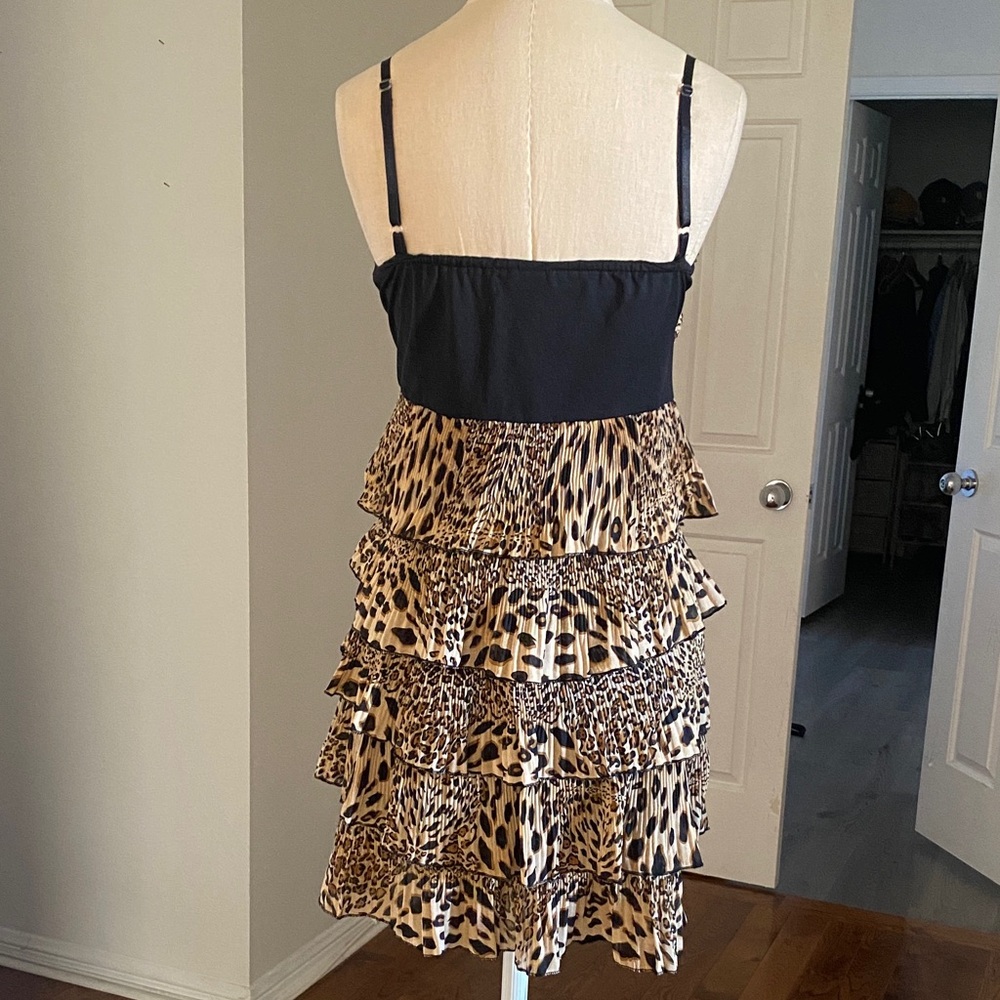 Leopard Print Ruffle Dress - Picture 3 of 7